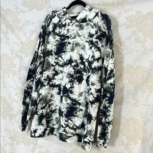Tie-Dye Hoodie
